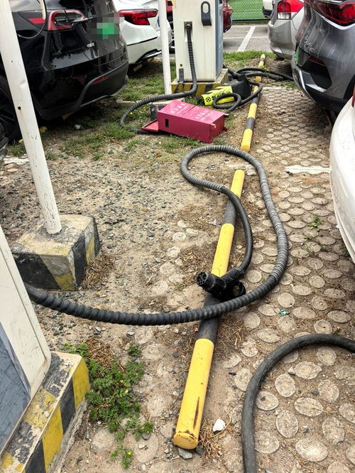 廢棄新能源汽車充電樁成 僵尸 ,如何能清走